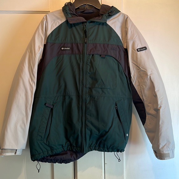 Columbia | Classic Green White & Navy Zip Up Jacket Small Stains See Pic Medium